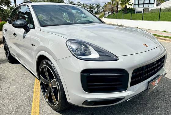 PORSCHE CAYENNE 3.0 V6 E-HYBRID AWD TIPTRONIC S PORSCHE CAYENNE 3.0 V6 E-HYBRID AWD TIPTRONIC S